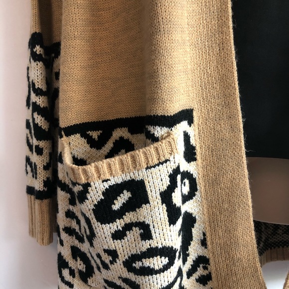 Chic Leopard Print Open Cardigan - Picture 2 of 6